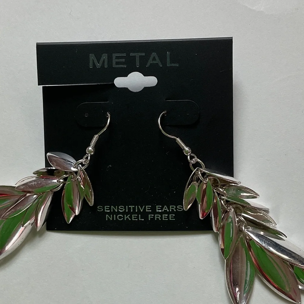 Silver Leaf Drop Earrings